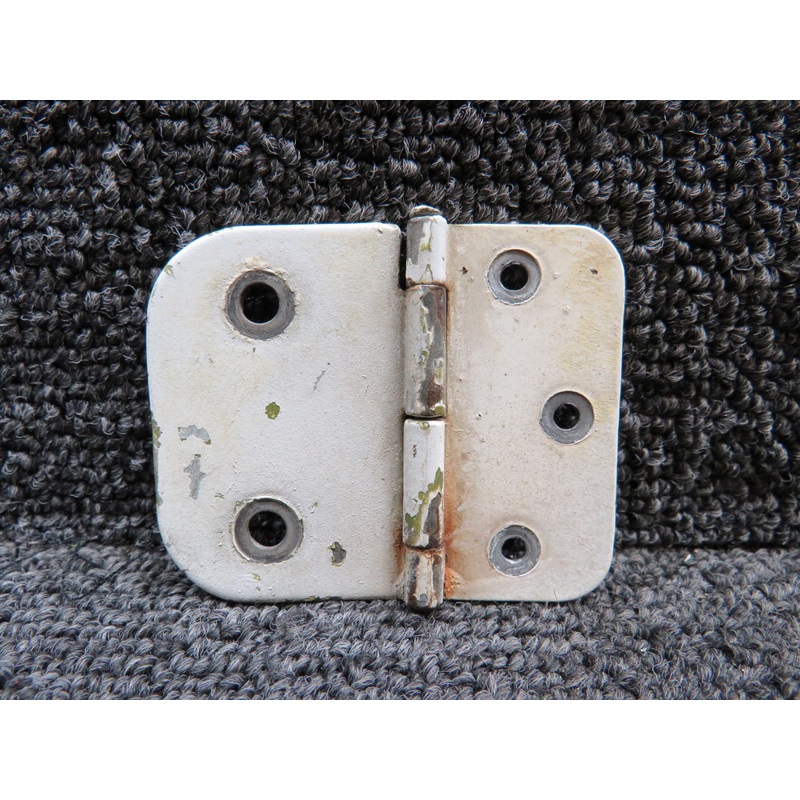 0413390-19 Cessna 150F Lower Cabin Door Hinge LH or RH