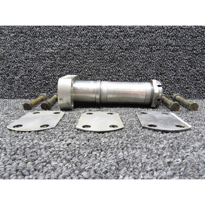 0541124-1 Cessna C-210 Main Landing Gear Axle Assembly