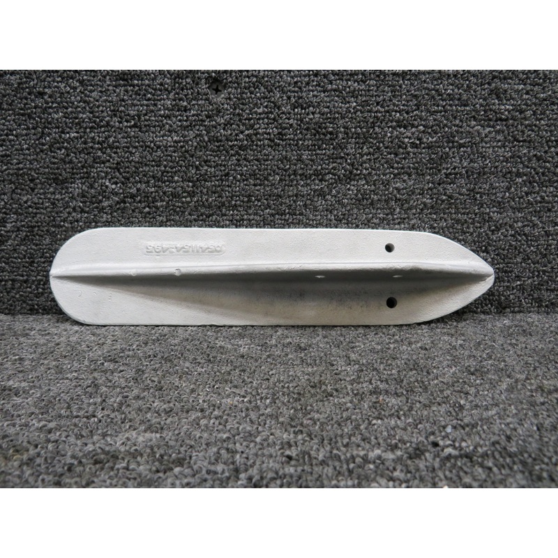 0541154-1 (Cast: 0541154-495) Cessna 172I Main Landing Gear Step LH or RH