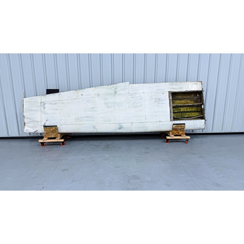 0523005-200 Cessna 172D Wing Structure RH (Damaged)