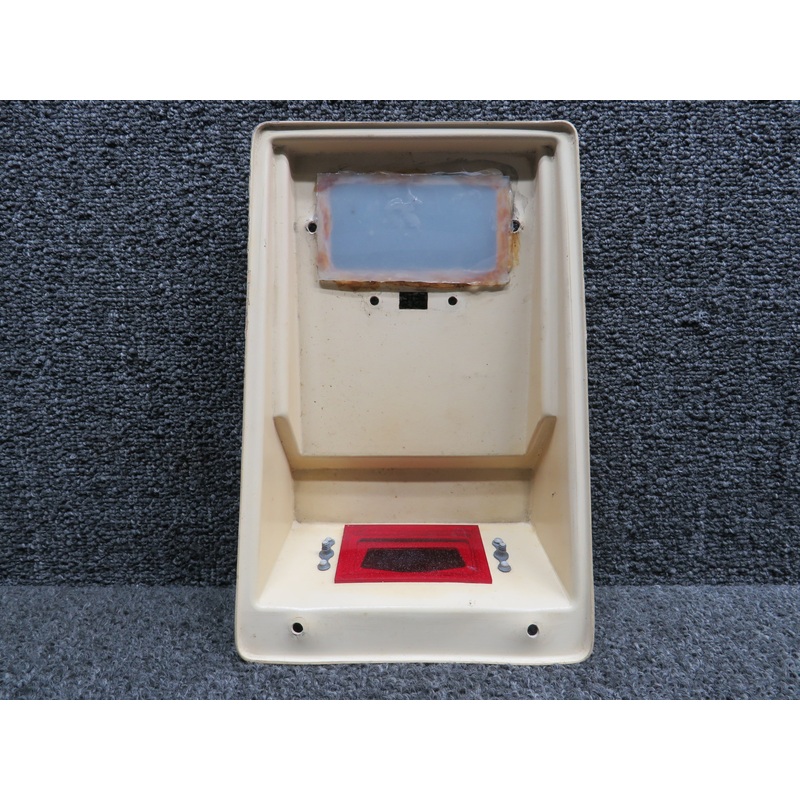 0511482-18 Cessna 172D Overhead Light Cover