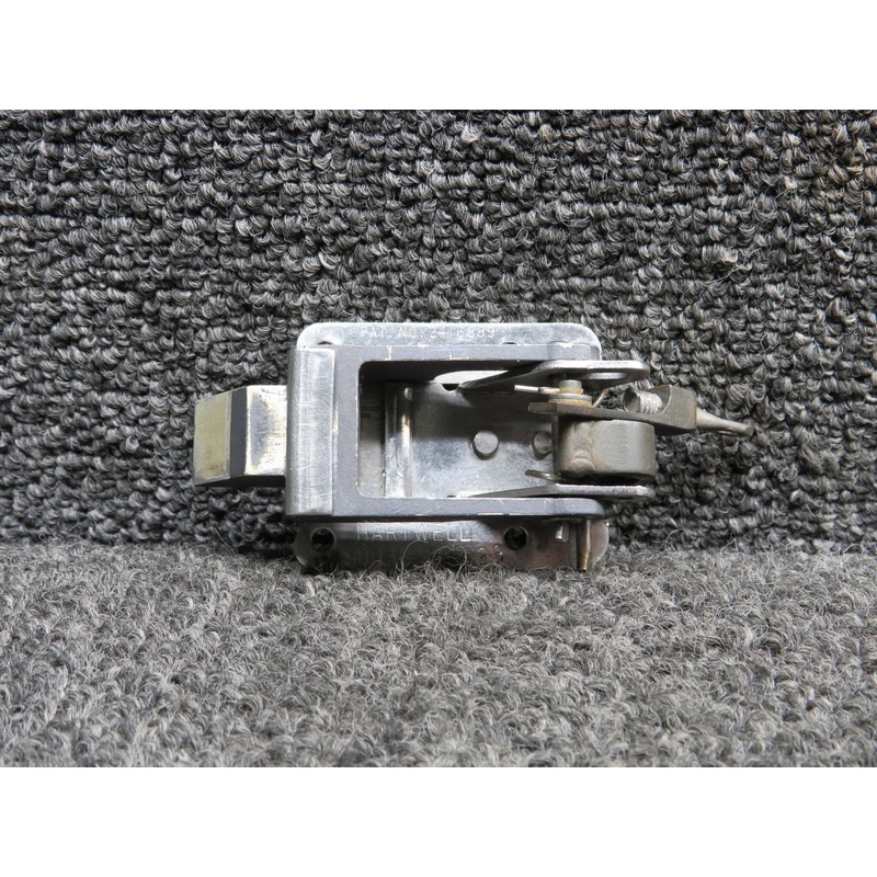 S1359-9 Cessna P210N Baggage Door Latch Assembly