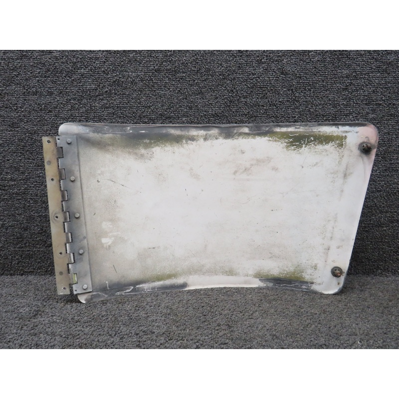 0452003-20 Cessna 150K Cowl Access Door Assembly