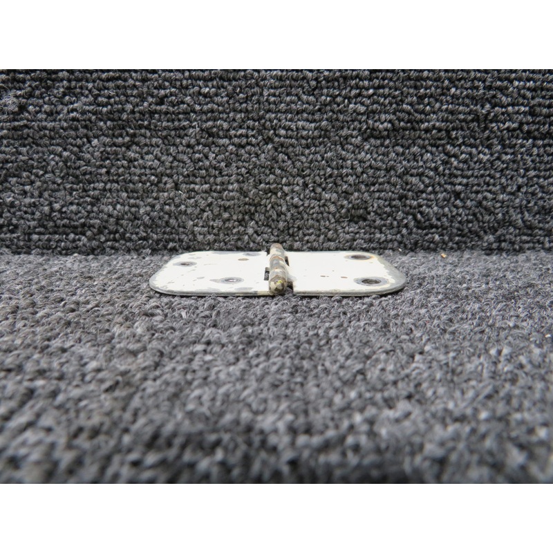0511280-4 Cessna 175B Lower Cabin Door Hinge Assembly RH