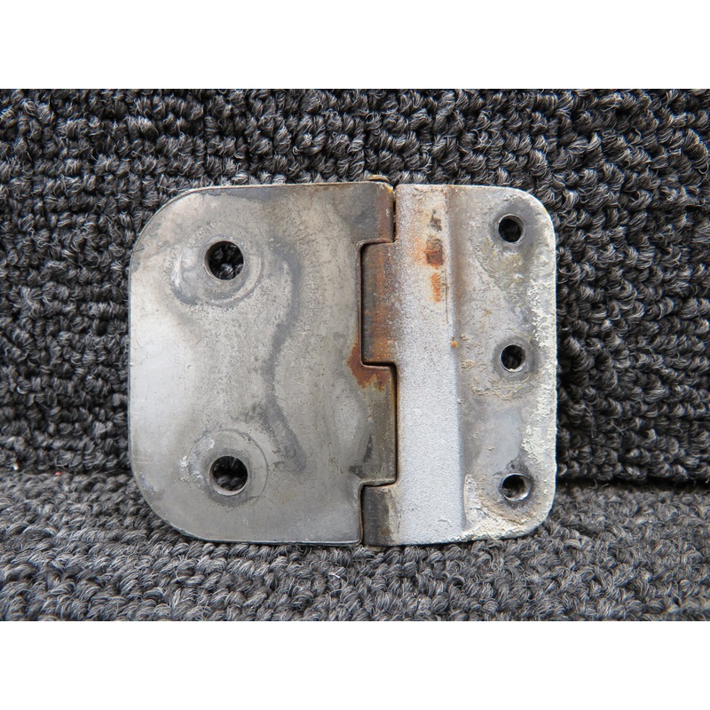 0411579-9 Cessna 150F Middle Cabin Door Hinge LH or RH