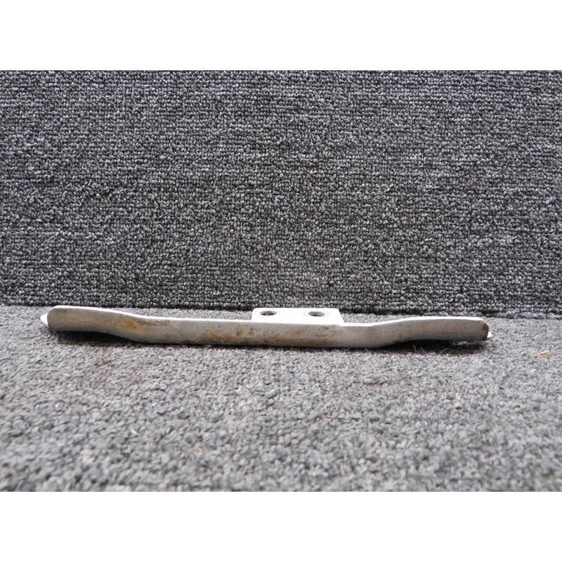0441226-2 Cessna 152 Main Gear Wheel Fairing Stiffener RH