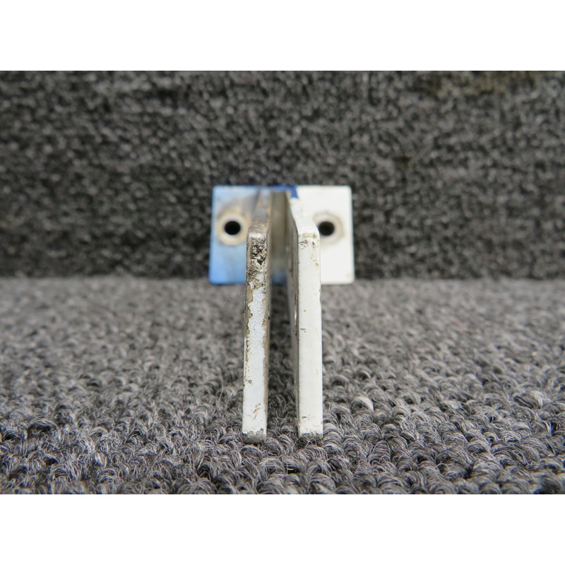 0431009-3 (Use: 0431148-1) Cessna 152 Vertical Fin Attachment Bracket
