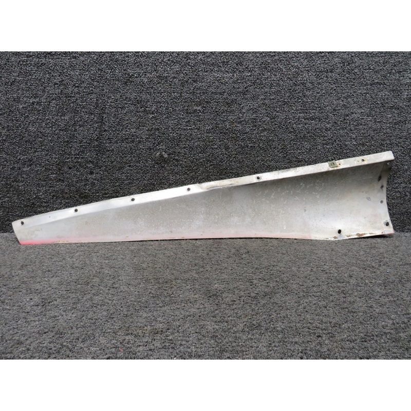 0431015-7 Cessna 152 Stabilizer Fairing Assembly LH (Striped)