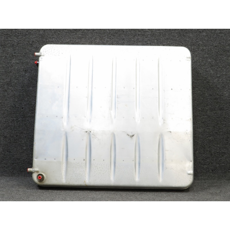 0526007-201 Cessna 172 Fuel Tank Assembly LH