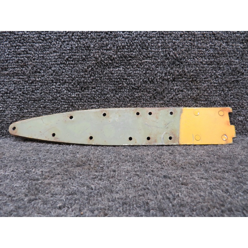 0511238-2 Cessna 172G Upper Cabin Door Hinge Aft RH