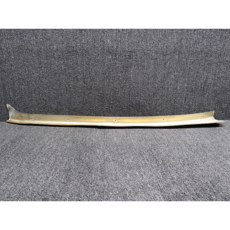 0512124-36 Cessna 172D Doorpost Channel RH (Chipped)
