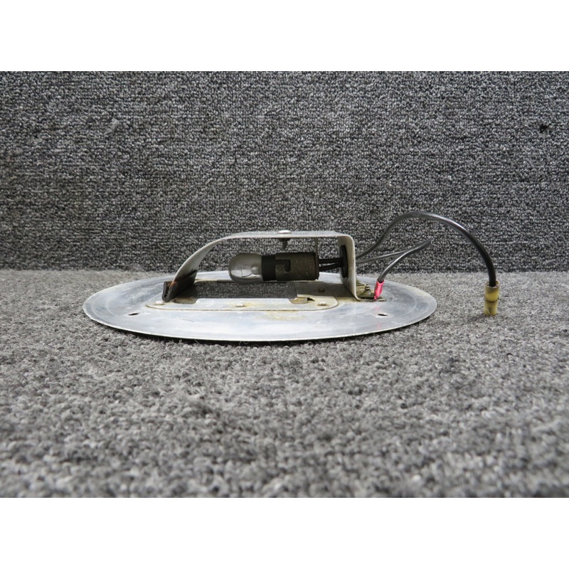 0521101-2, 0521101-6 Cessna 172L Courtesy Light Assembly (Corroded Shield)