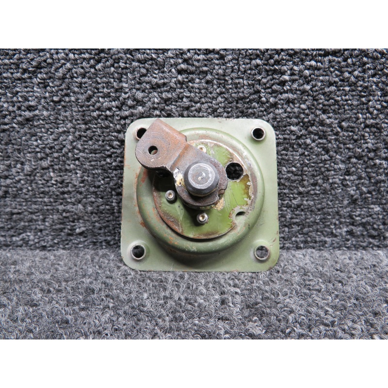 0413195-3, 0511227-7 Cessna 172D Cabin Door Handle Plate Assembly with Shaft LH