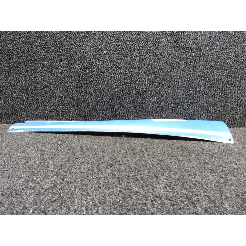 0530010-6 Cessna 172D Stabilizer Fairing Assembly RH