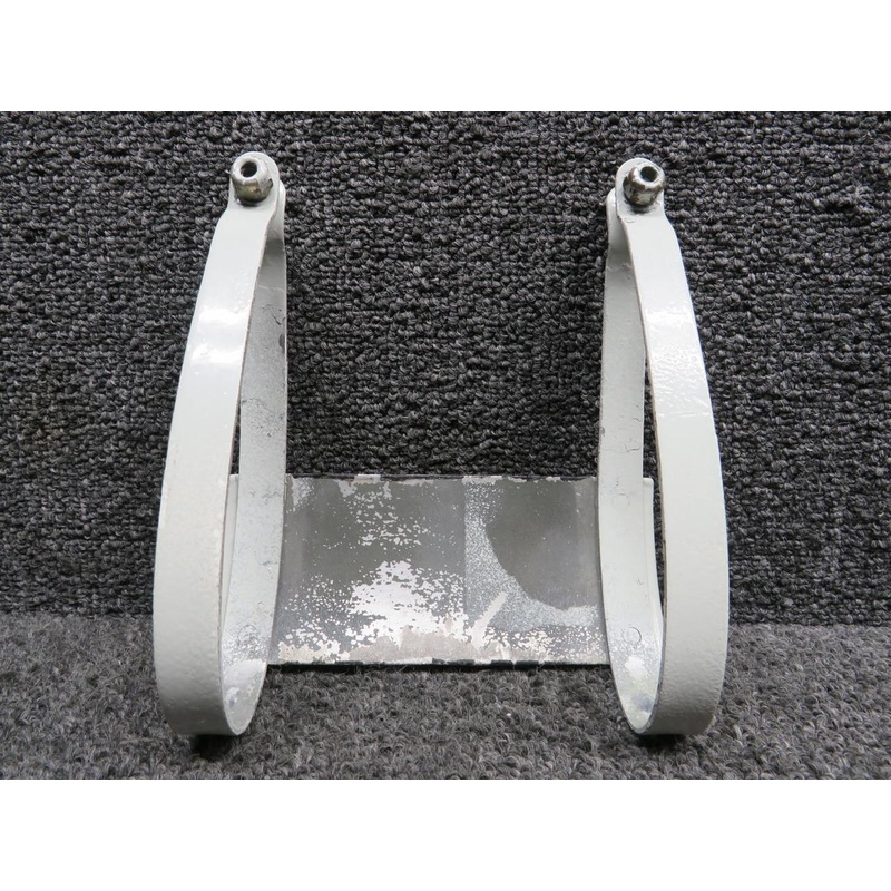 0500276-2 (Use: 0500840-202) Cessna 172D Strut Step Assembly RH