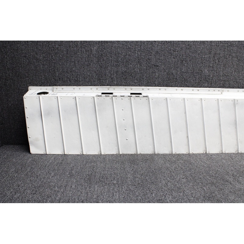 0523800 Cessna 172D Aileron Assembly LH (Hail)