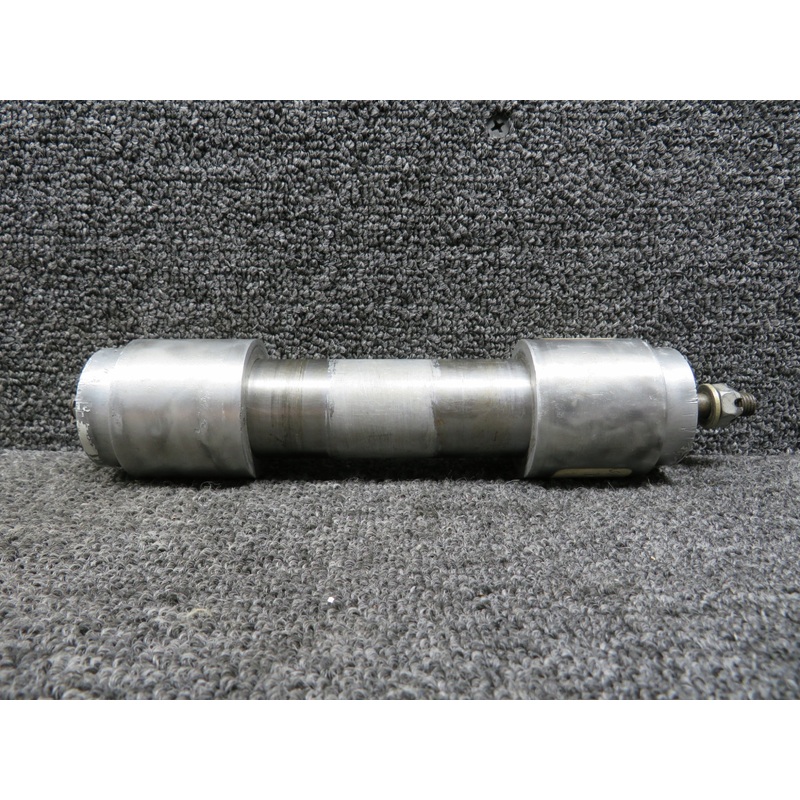 0543001, 0543037-1, 0543003 Cessna 175B Nose Landing Gear Axle Assembly