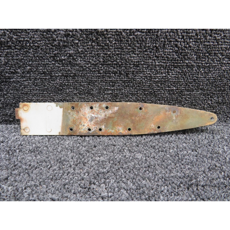 0511238-2 Cessna 172P Cabin Door Upper Hinge Aft RH (Chipped Hinge)