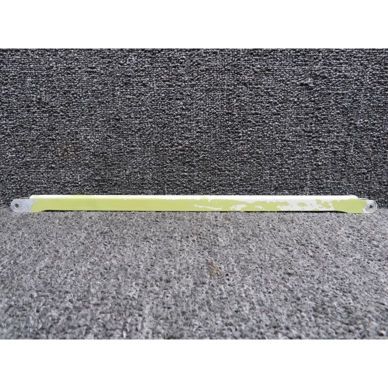 0532001-47 (Use: 2432003-1) Cessna 172D Tab Actuator Push-Pull Channel