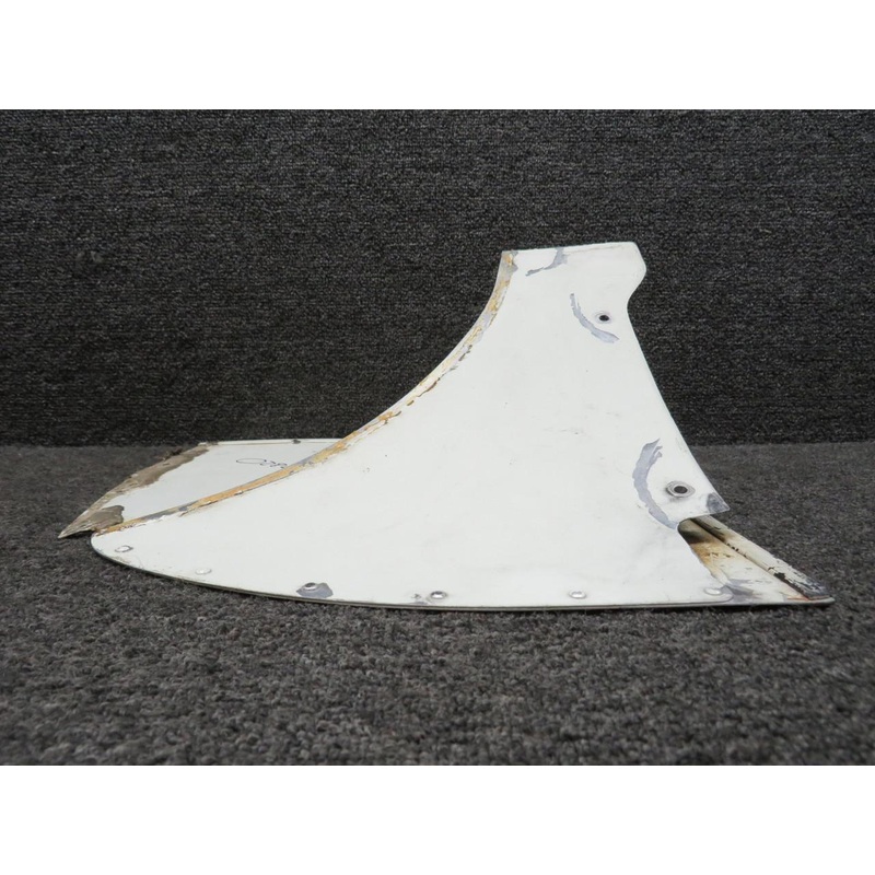 0412032-1 Cessna 150M Fuselage to Wing Fairing Assembly