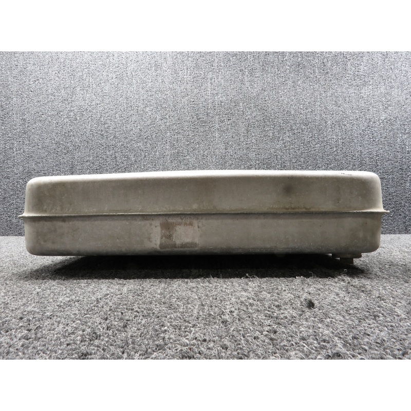 0426508-9 Cessna C-150J Tank Assembly LH