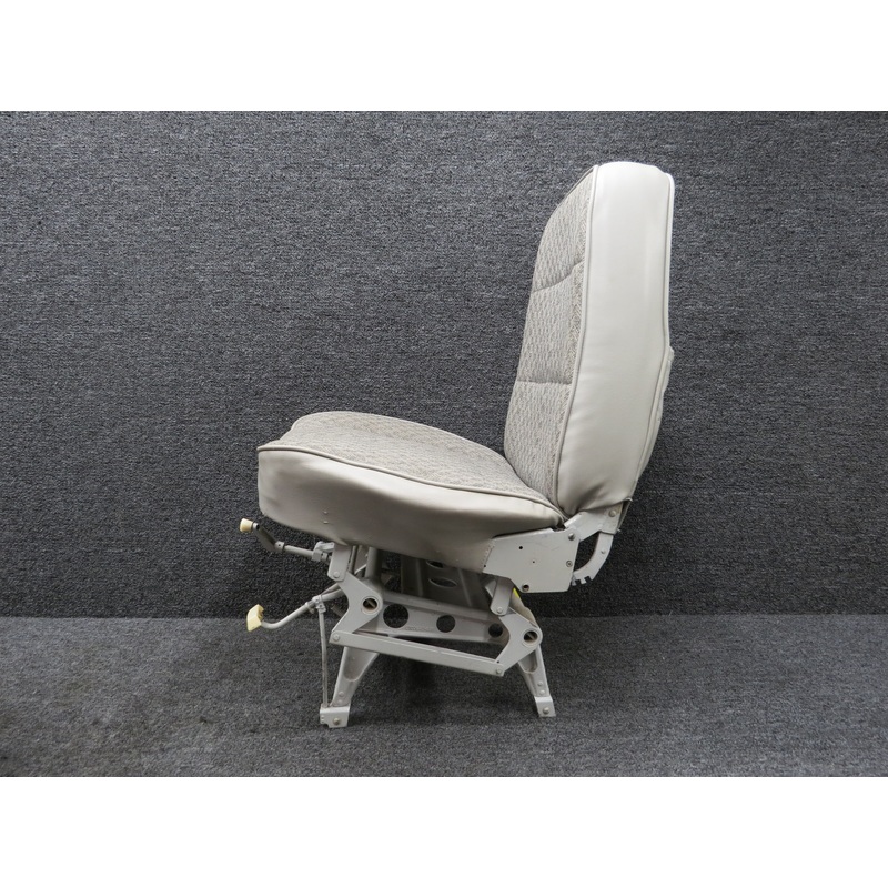 0700630-3 Cessna 205 Vertically Adjustable Pilot Seat Assembly (Rail Width: 11)