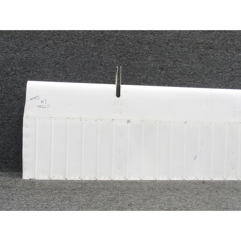 0523901-35 Cessna C-172N Flap Assembly LH (Damaged)