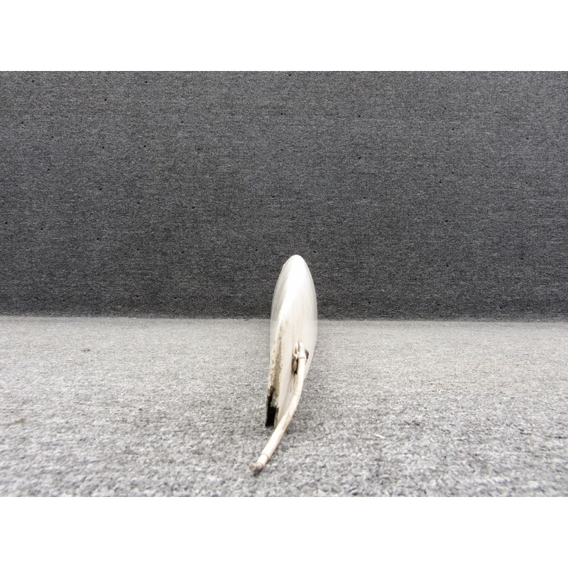 0531001-35 Cessna C-172 Wing Tip Without Light