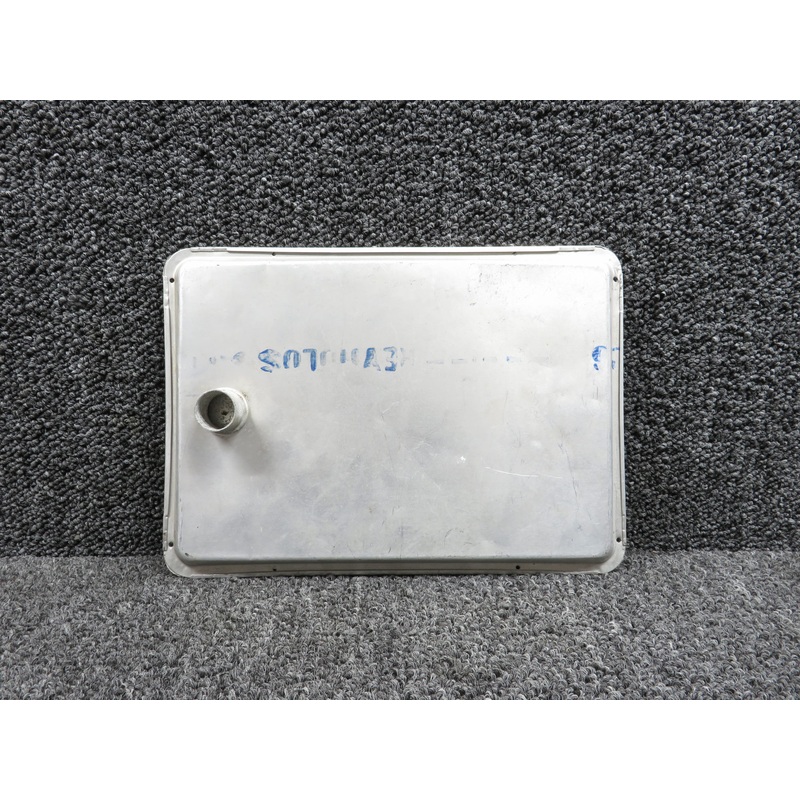 0570033-1 (Alt: 1570402-2) Cessna 172N Cooling Plenum Assembly