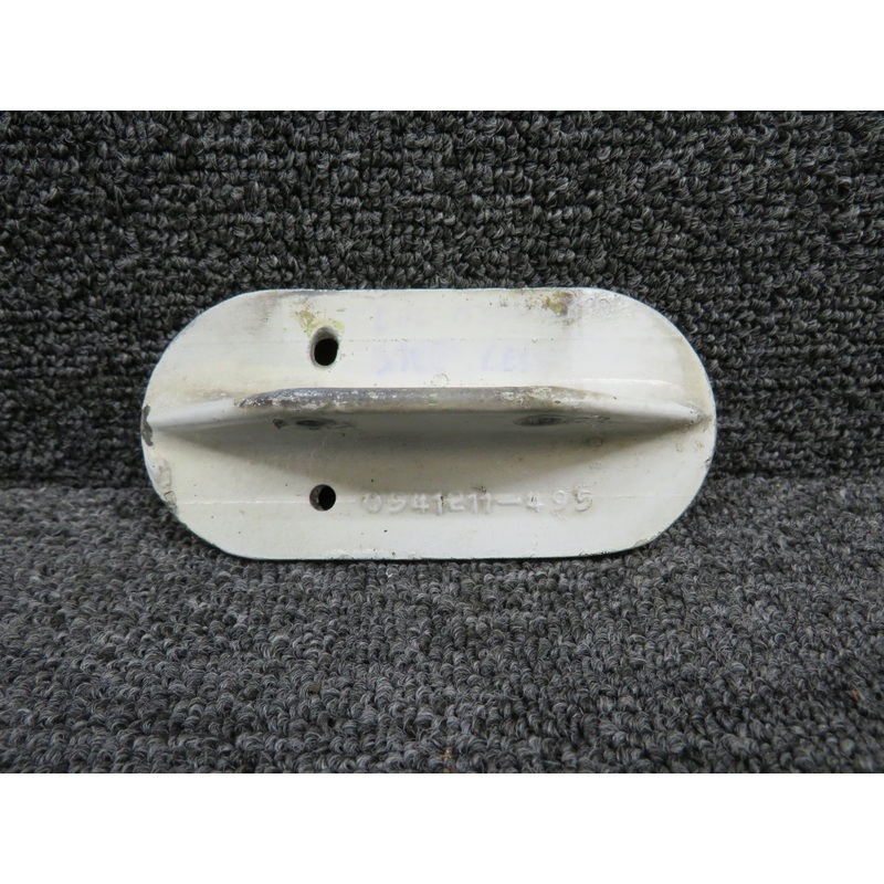 0541211-495 Cessna Landing Gear Step
