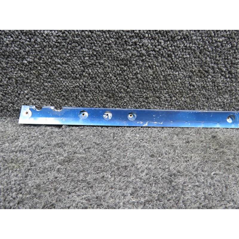 0710630-2 Cessna 182M Headliner Retainer RH