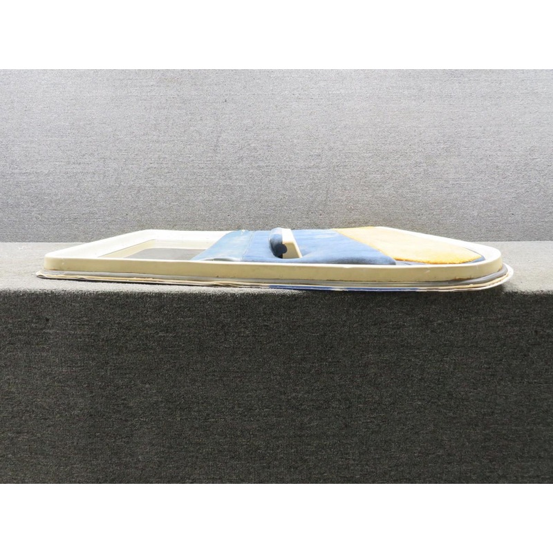 0511460-2 Cessna 172D Cabin Door Structure Assembly RH (Worn)