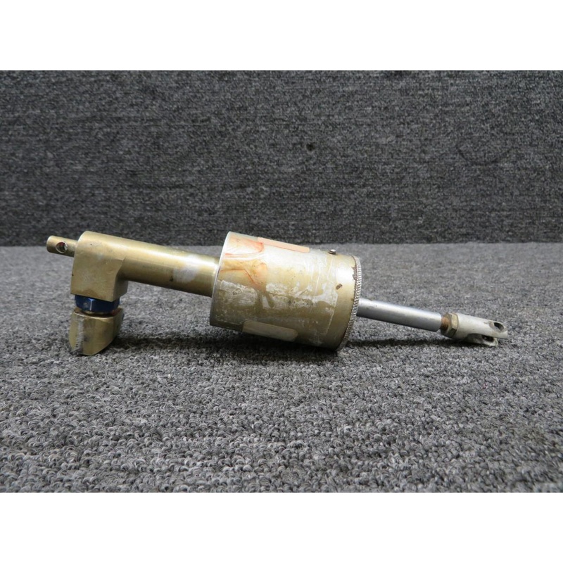 0541138-3 (Use: 0541138-16) Cessna 336 Master Brake Cylinder