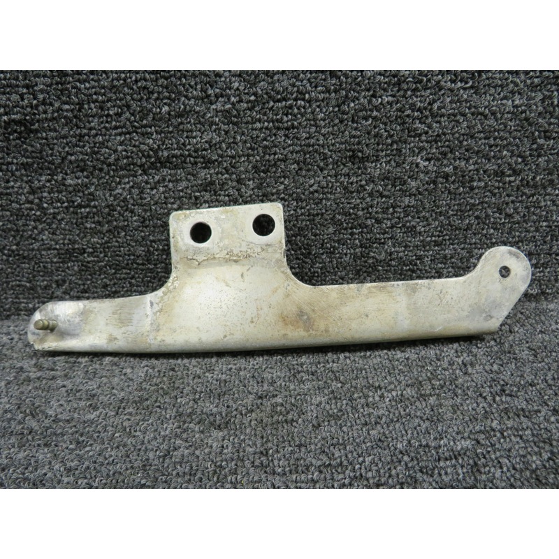 0441226-2 Cessna 150M Main Gear Wheel Fairing Stiffener RH (Bent)
