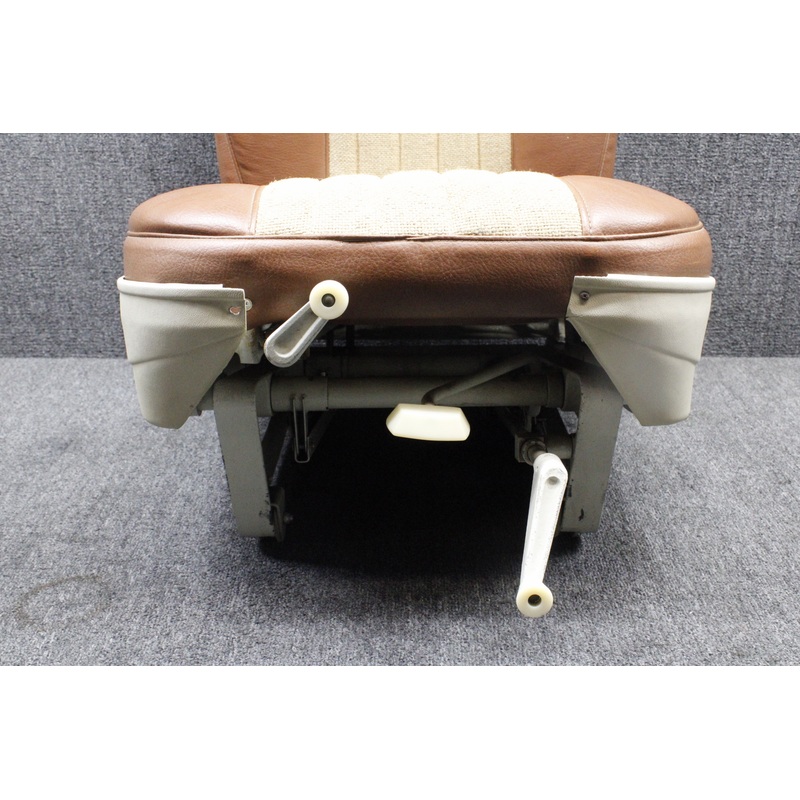 0515001-4 Cessna 177B Pilot Infinite Adjust Seat (Rails: 10) (Cracked Trim)