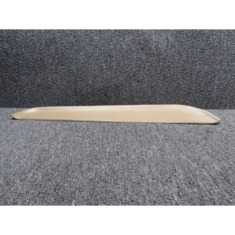 0519009-4 Cessna 172 Door Accent Panel RH