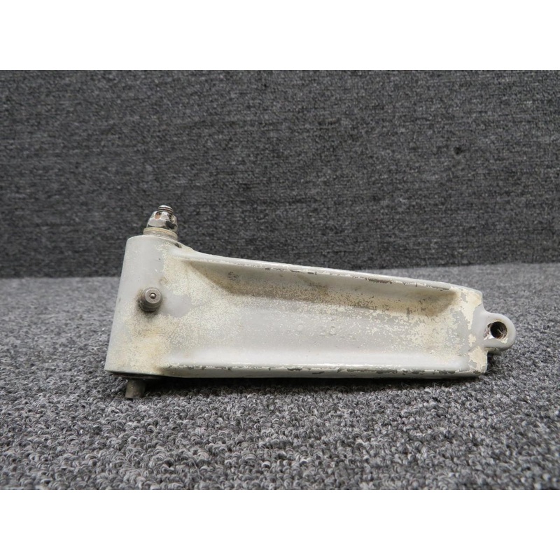 0442506-7 (Weu: 0442506-12) Cessna 182P Upper Torque Link (Worn, Missing Zerk)