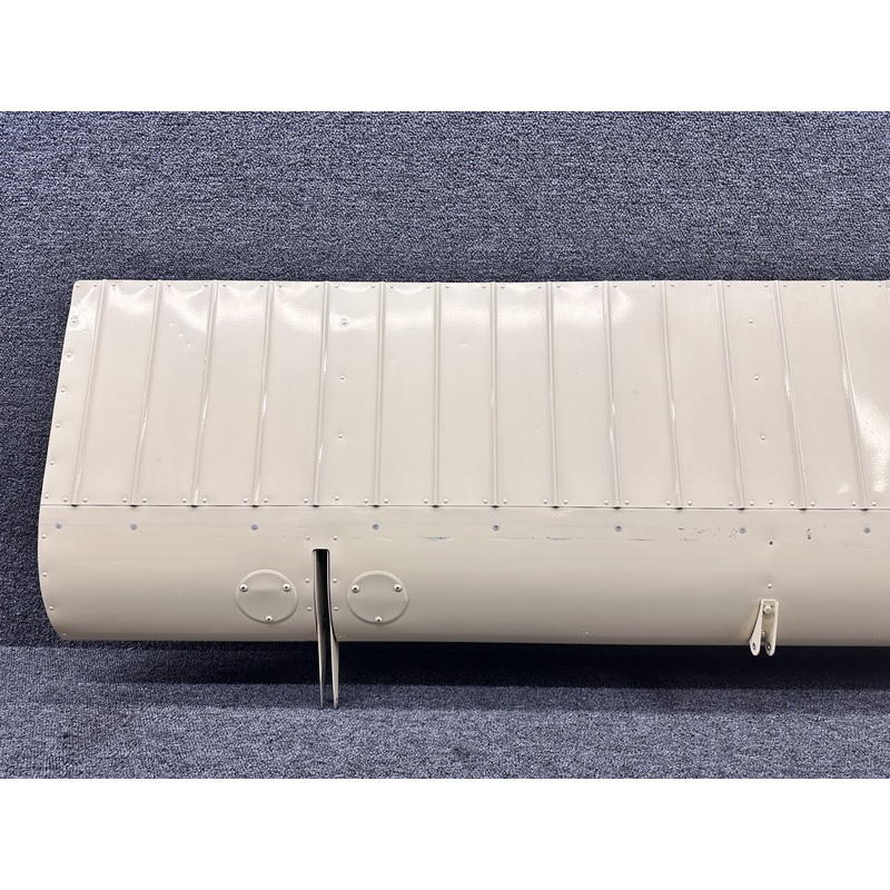 0523901-1 (Use: 0523901-38) Cessna 182C Flap Assembly RH