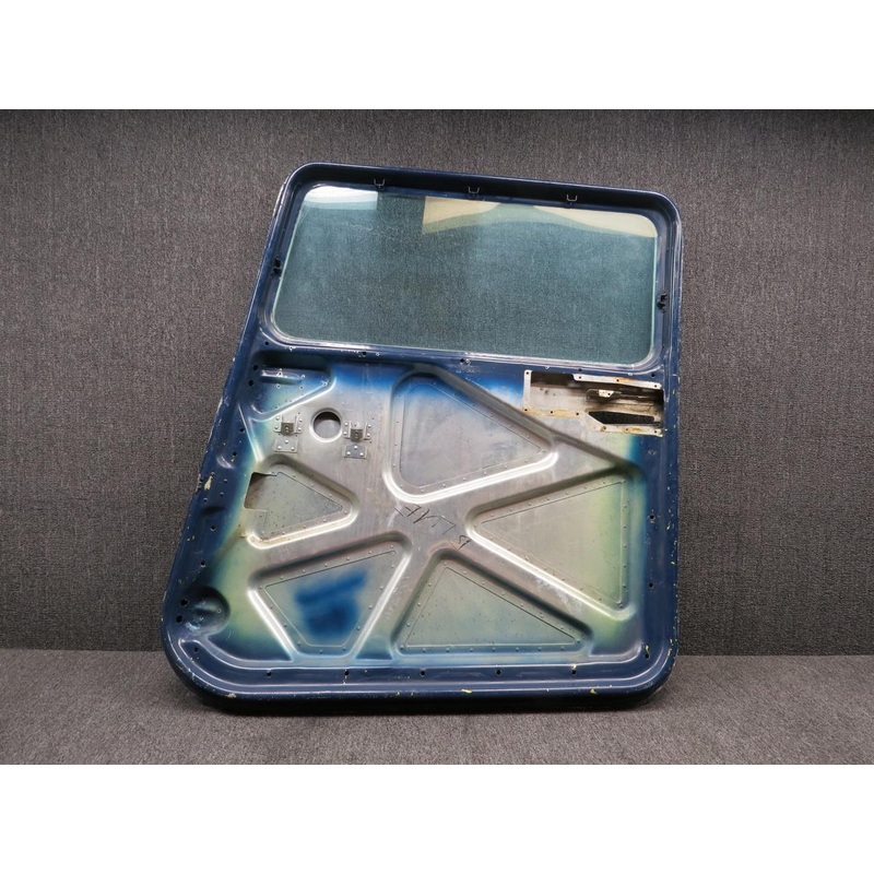 0710620-216 Cessna 182M Cabin Door Structure with Tinted Window RH