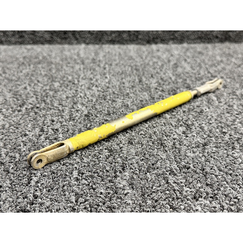 NAS359-84-915 Cessna 340A Lower Cabin Door Bellcrank Tube
