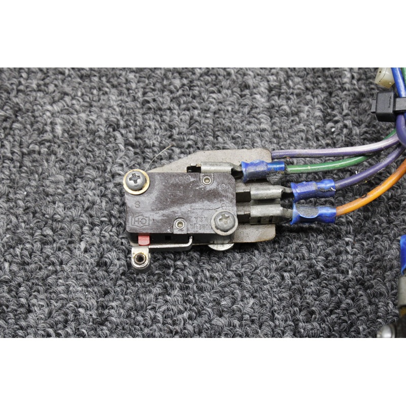 S1906-2 (Use: V7-1C17E9-201) Cessna T210L Flap Limit Switch Assembly