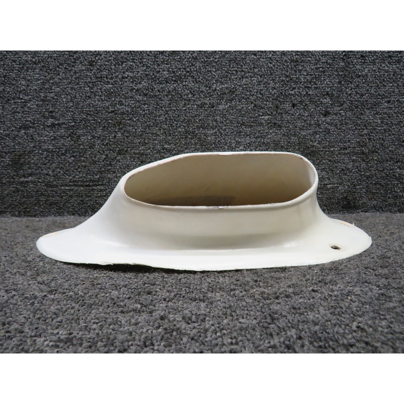 0421002-1 (Use: 0421002-1-D70) Cessna 152 Lower Strut Fairing LH