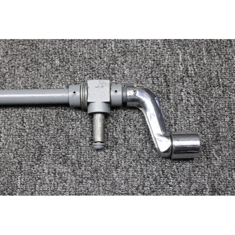 0514121-2 Cessna T210L Articulating Recline Middle Seat Adjust Handle with Screw