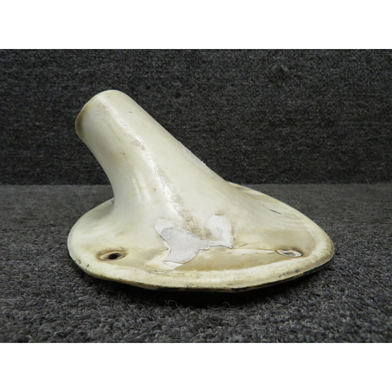 0522150-1 (Use: 0522150-1-D70) Cessna 172B Lower Strut Fairing LH