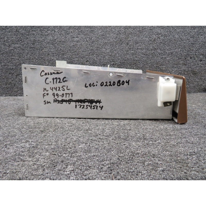 0513320-8 Cessna 172G Map Case and Door Assembly (Minor Corrosion)