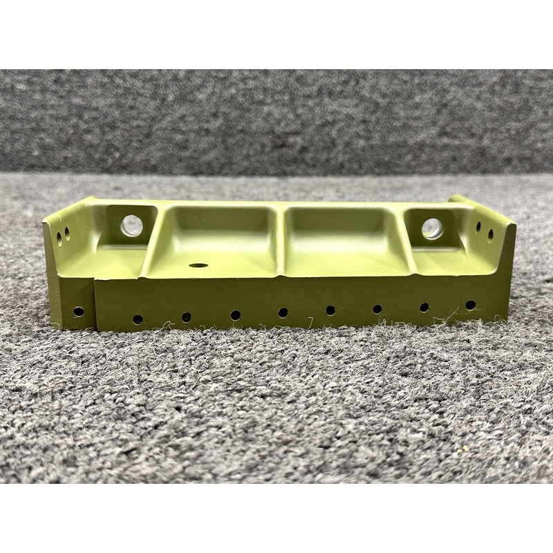 0541121-1 (Cast: 0541121-497) Cessna 182C Main Gear Support Outboard LH (Zinc)