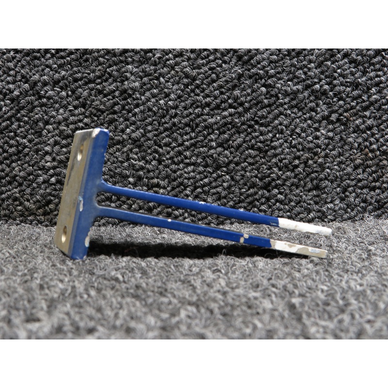 0431009-3 (Alt: 0431148-1) Cessna C-150/152 Vertical Fin Attachment Bracket