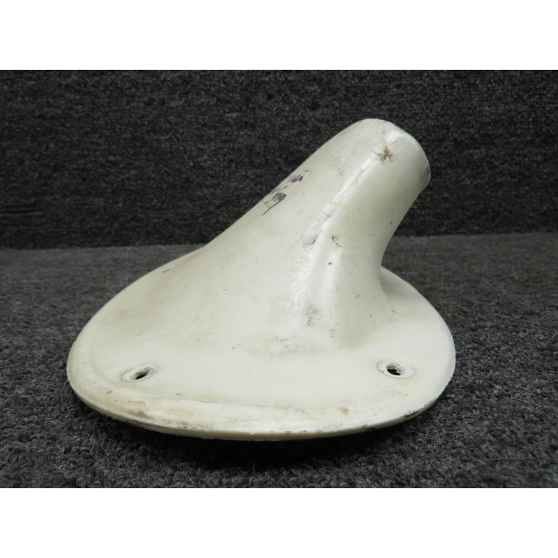 0522150-2 (Use: 0522150-2-D70) Cessna 172B Lower Strut Fairing RH