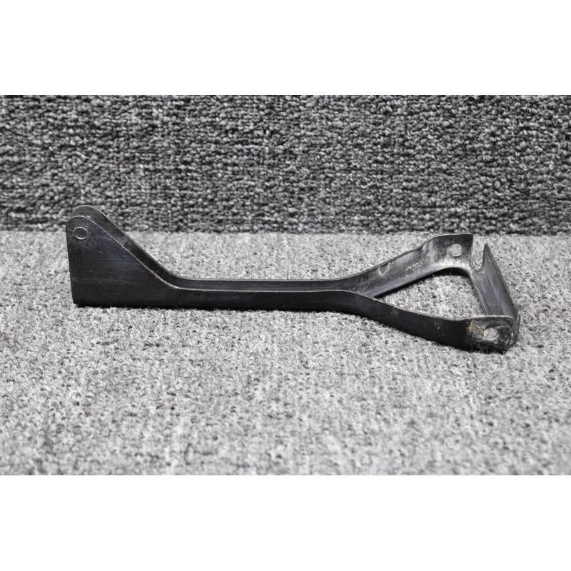 0411563-1 Cessna T210L Dual Brake Rudder Pedal Link Inboard LH