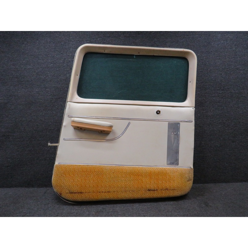 0710620-202 Cessna 210 Cabin Door Structure Assembly RH (Minus Hinges) (Worn)